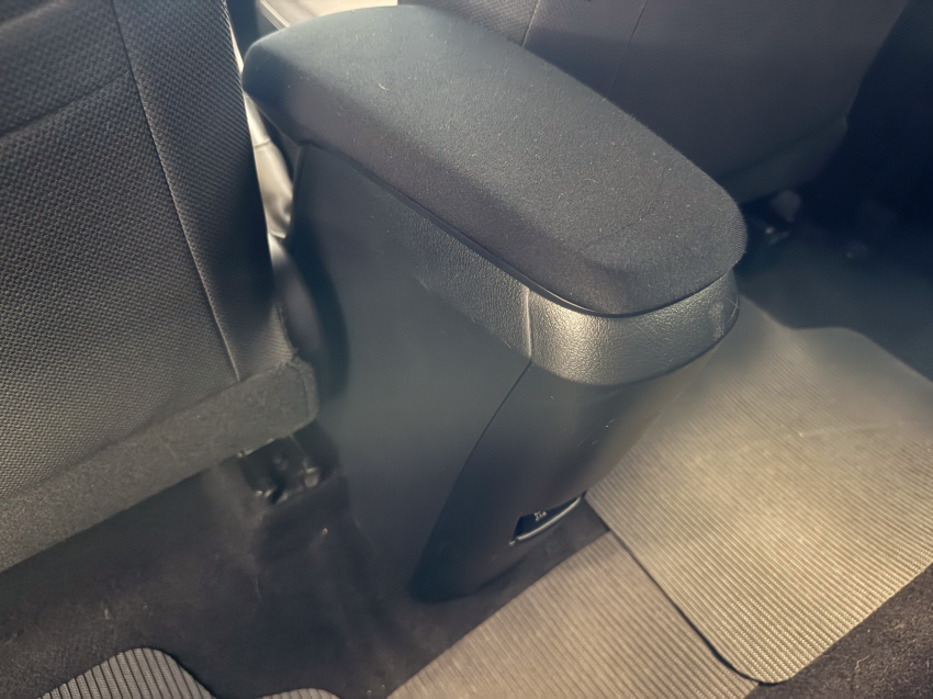 Carro Toyota YARIS