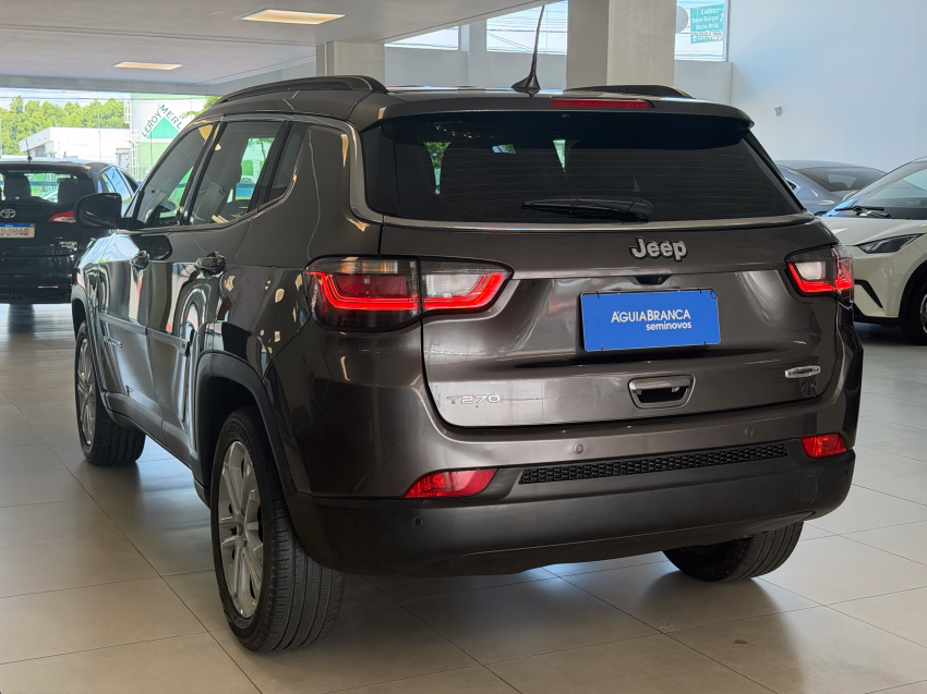 JEEP COMPASS 1.3 T270 TURBO FLEX LONGITUDE AT6 7