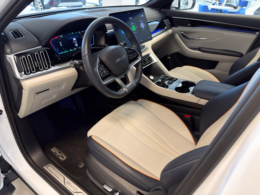 BYD SONG PLUS PREMIUM 1.5 DM-I TURBO HÍBRIDO AWD AUTOMÁTICO 14