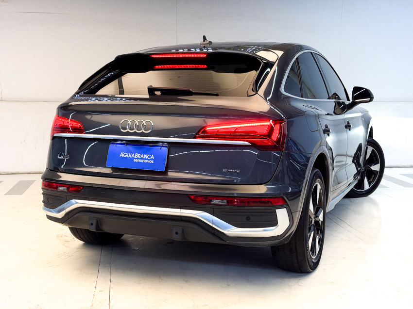 Audi Q5 2.0 55 TFSIE PHEV SPORTBACK PERFORMANCE QUATTRO S TRONIC 10