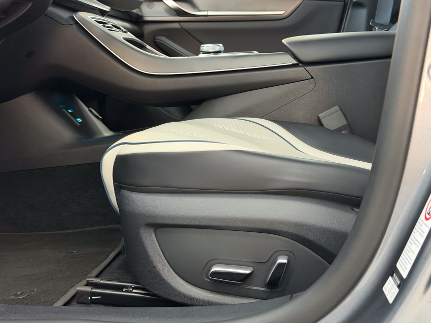 BYD KING 1.5 DM-I PHEV GL AUTOMÁTICO 23