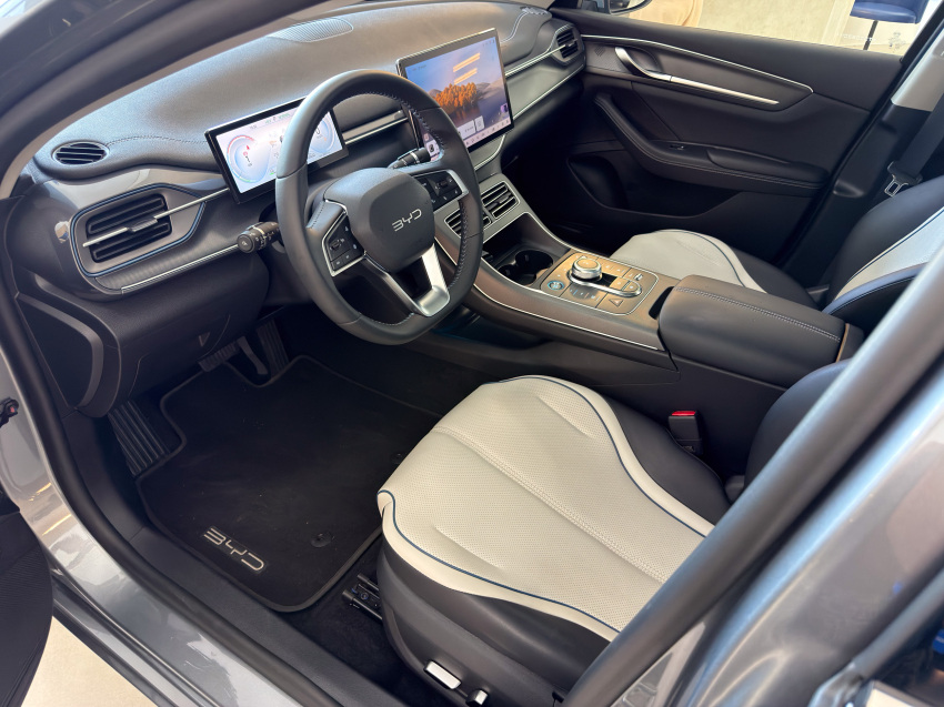BYD KING 1.5 DM-I PHEV GL AUTOMÁTICO 14