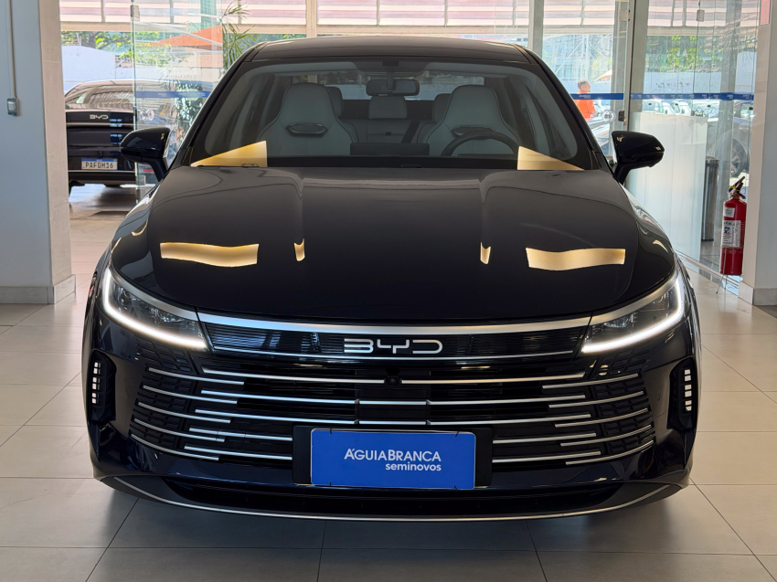 BYD KING 1.5 DM-I PHEV GL AUTOMÁTICO 3