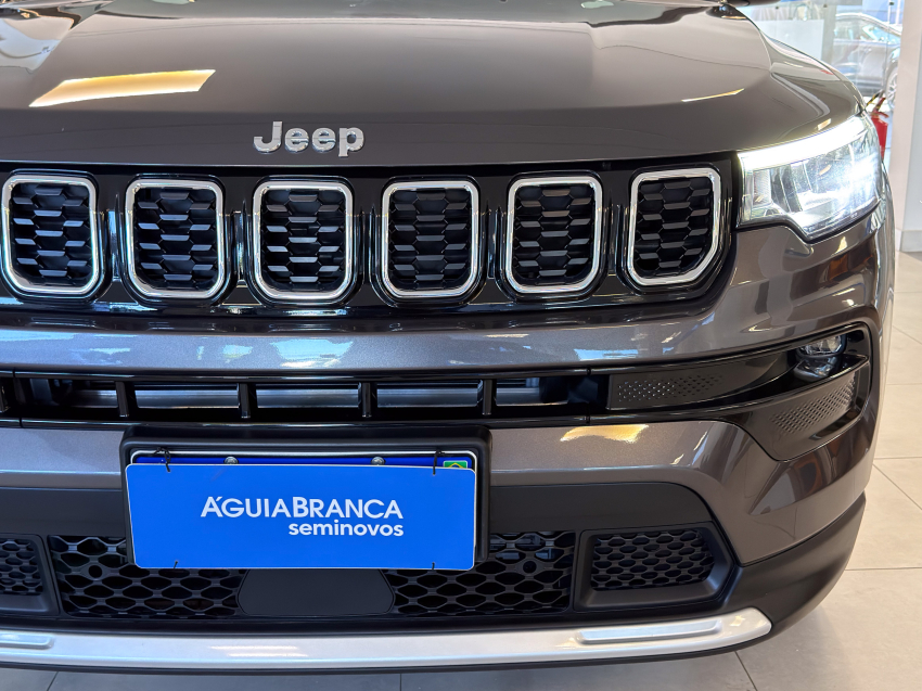 JEEP COMPASS 1.3 T270 TURBO FLEX LONGITUDE AT6 4