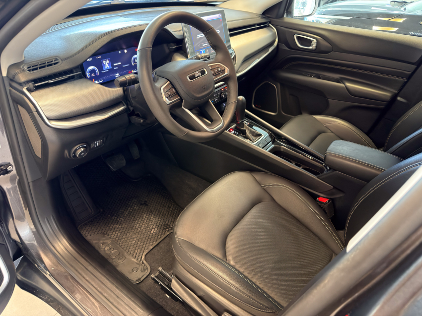 JEEP COMPASS 1.3 T270 TURBO FLEX LONGITUDE AT6 14