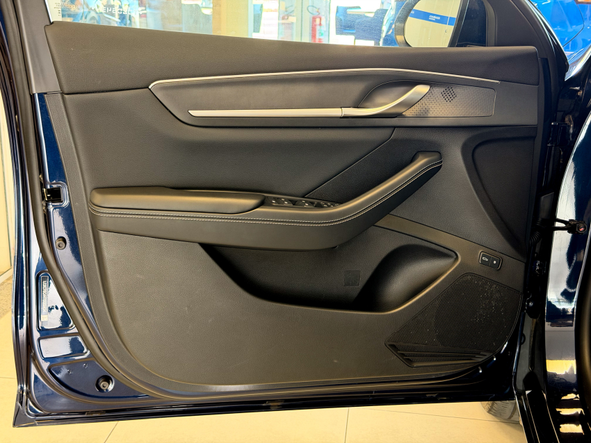 BYD KING 1.5 DM-I PHEV GL AUTOMÁTICO 21
