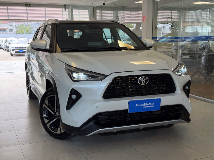 Toyota YARIS CROSS 1.5 VVT-I HYBRID FLEX XRX CVT 5