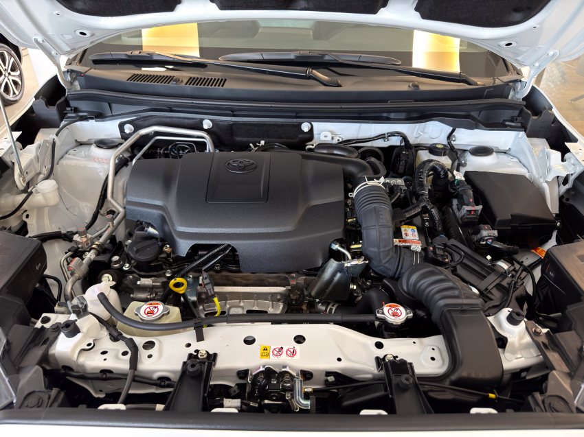 Toyota YARIS CROSS 1.5 VVT-I HYBRID FLEX XRX CVT 6