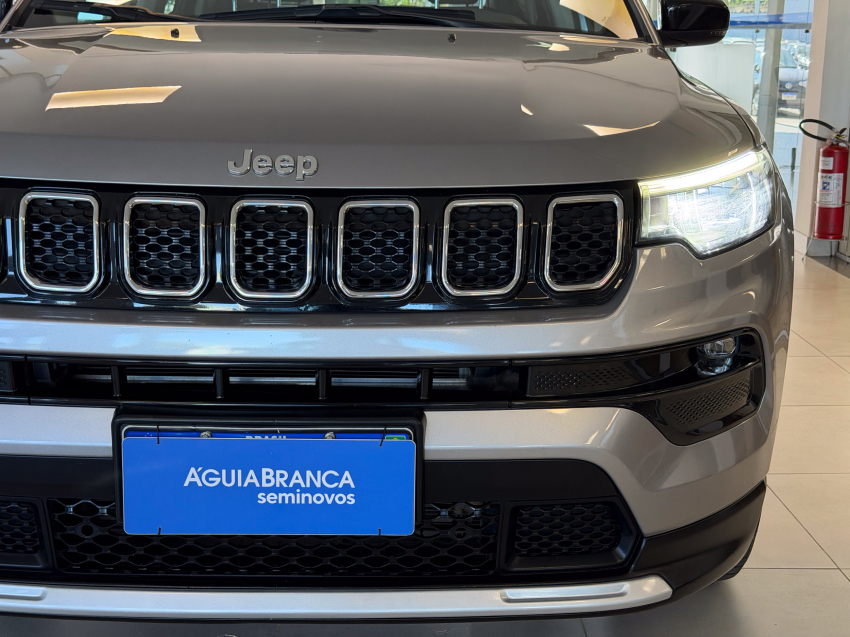 JEEP COMPASS 1.3 T270 TURBO FLEX LONGITUDE AT6 4