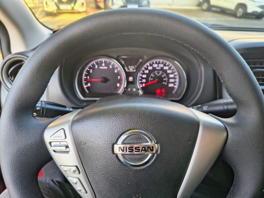 nissan versa 1.6 16v flexstart v-drive special edition xtronic flex 4p automatico 2021