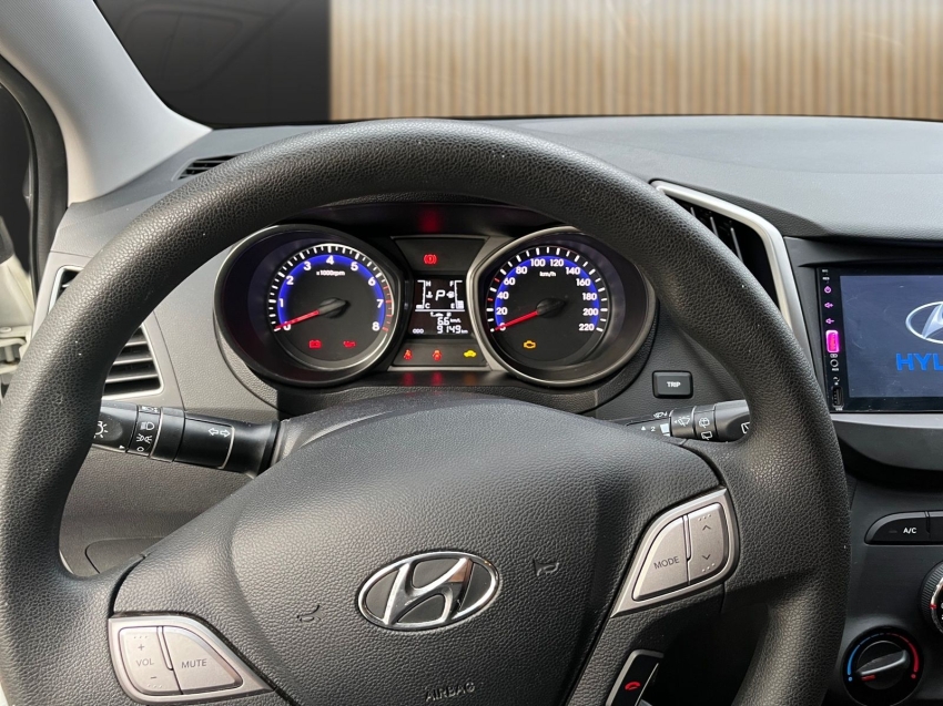 hyundai hb20 1.6 comfort plus 16v flex 4p automatico 2015