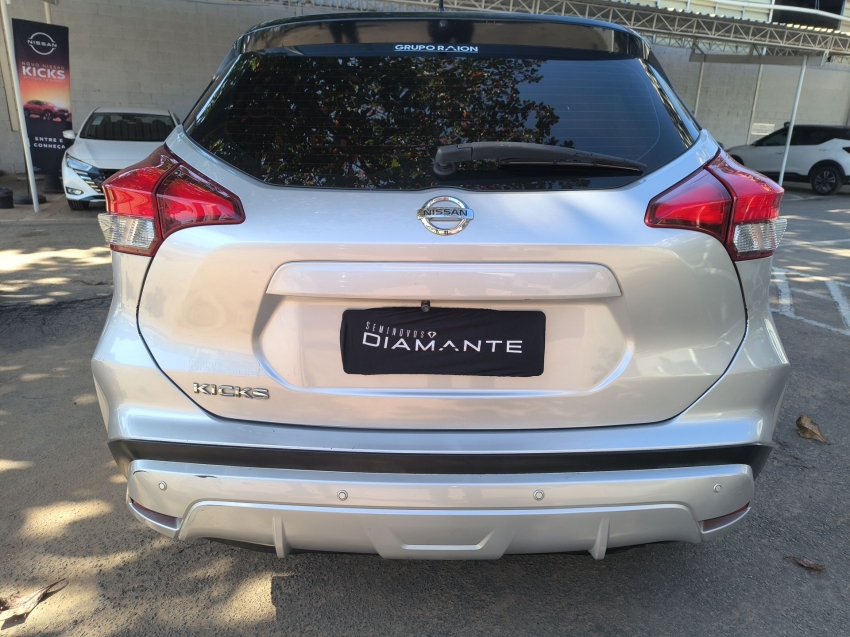 nissan kicks 1.6 16v flexstart active xtronic flex 4p automatico 2022
