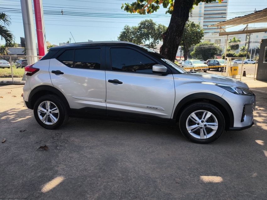 nissan kicks 1.6 16v flexstart active xtronic flex 4p automatico 2022