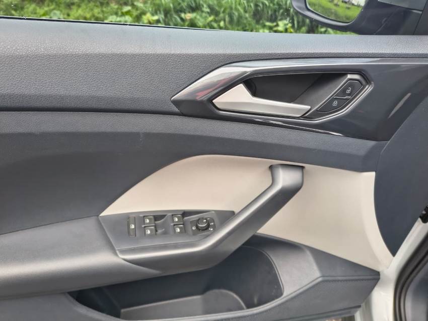 volkswagen t-cross 1.4 250 tsi total flex highline automatico 4p 20227