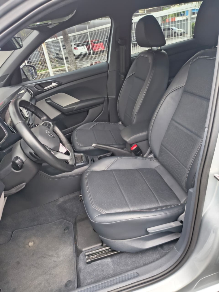 volkswagen t-cross 1.4 250 tsi total flex highline automatico 4p 20225