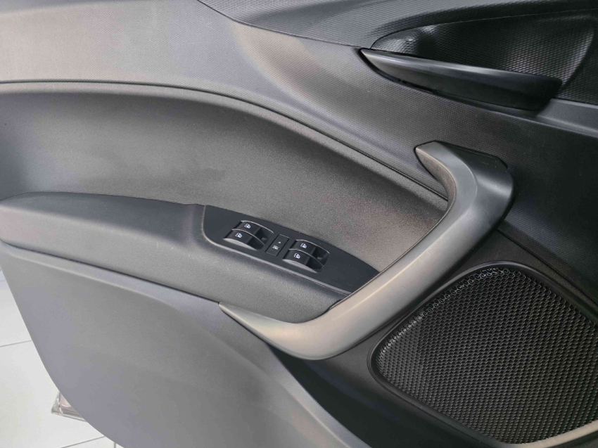 fiat cronos 1.0 firefly flex drive manual 4p 202410