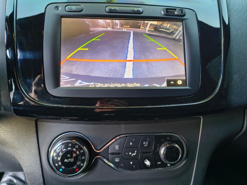 renault logan 1.6 16v sce flex intense x-tronic 4p automatico 20205