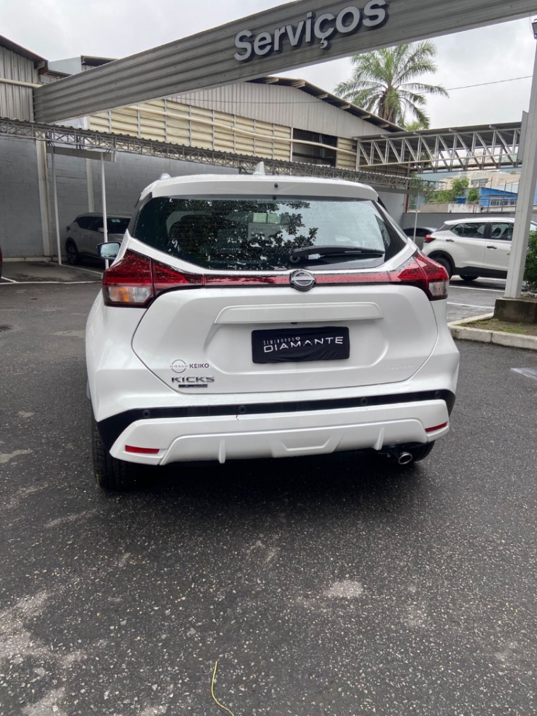 nissan kicks play 1.6 16v flexstart advance plus xtronic flex 4p automatico 20252