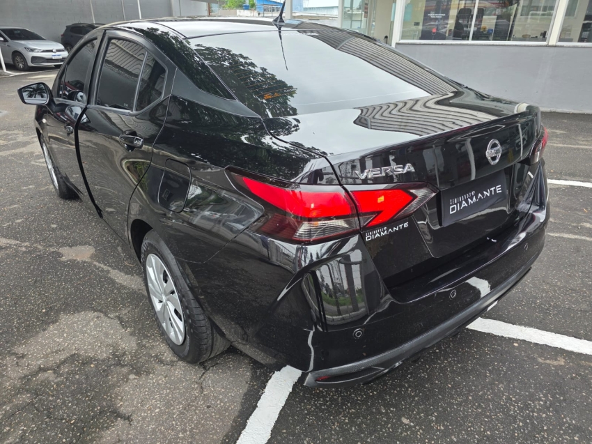 nissan versa 1.6 flex 4p 20235