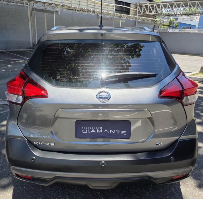 nissan kicks 1.6 16v flexstart sl 4p xtronic flex automatico 20176