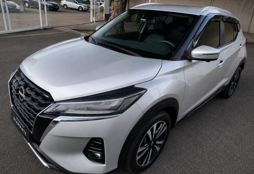 nissan kicks 1.6 16v flexstart exclusive xtronic flex 4p automatico 2024
