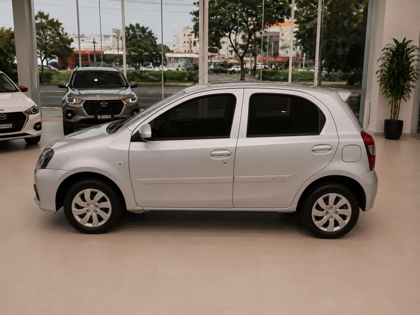 toyota etios 1.3 x 16v flex 4p automatico 20197