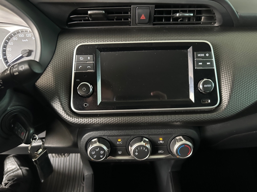 nissan kicks 1.6 16v flexstart active xtronic 2024