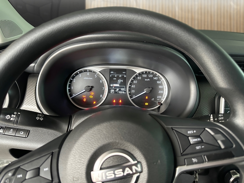 nissan kicks 1.6 16v flexstart active xtronic 2024