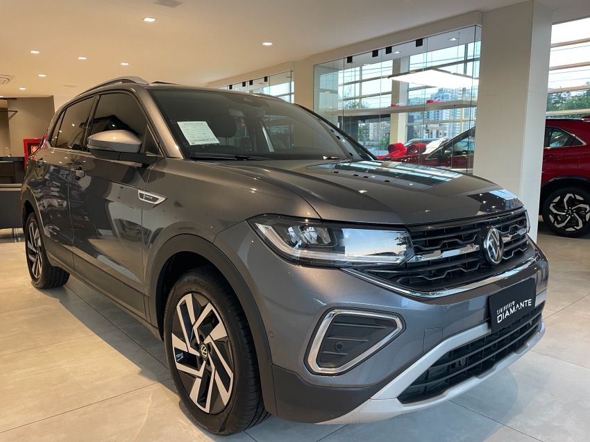 volkswagen t-cross 1.4 250 tsi total flex highline automatico 4p 2025