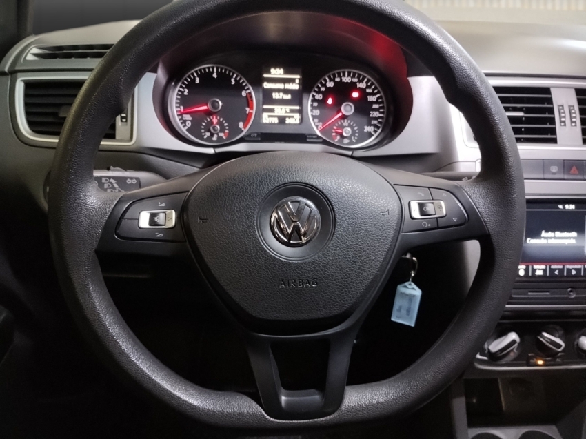 volkswagen fox 1.6 msi total flex connect 4p manual 2022
