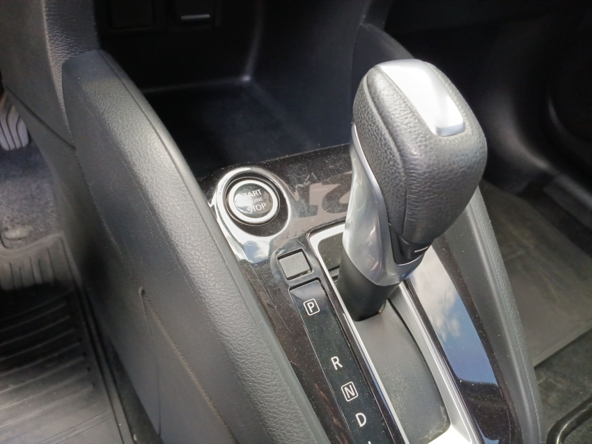 nissan kicks 1.6 16v flexstart sv 4p xtronic flex automatico 202112