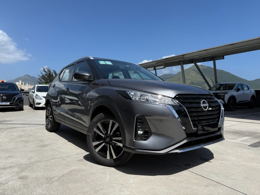 nissan kicks play 1.6 16v flexstart sense xtronic flex 4p automatico 2025
