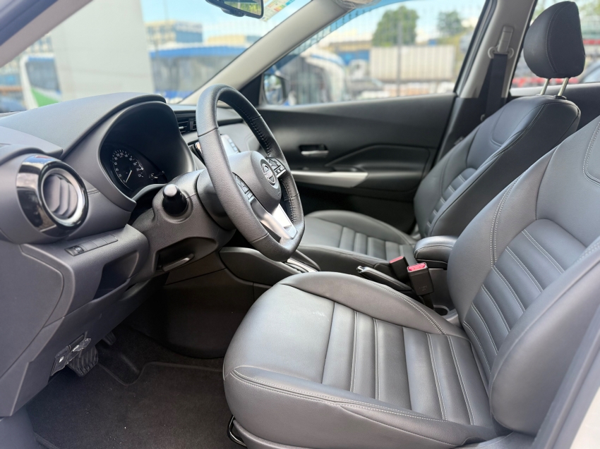 nissan kicks play 1.6 16v flexstart advance plus xtronic flex 4p automatico 202514