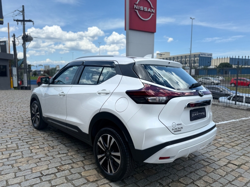 nissan kicks play 1.6 16v flexstart advance plus xtronic flex 4p automatico 20255