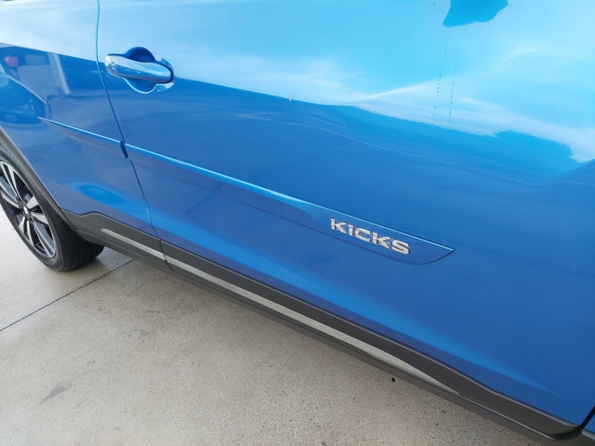nissan kicks 1.6 16v flexstart exclusive xtronic flex 4p automatico 2022