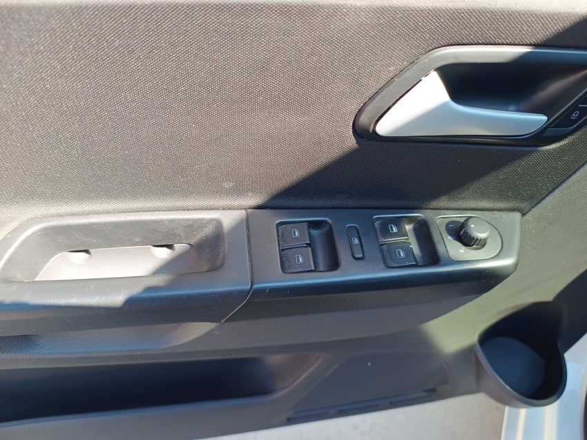 volkswagen fox 1.6 msi total flex connect 4p manual 2020