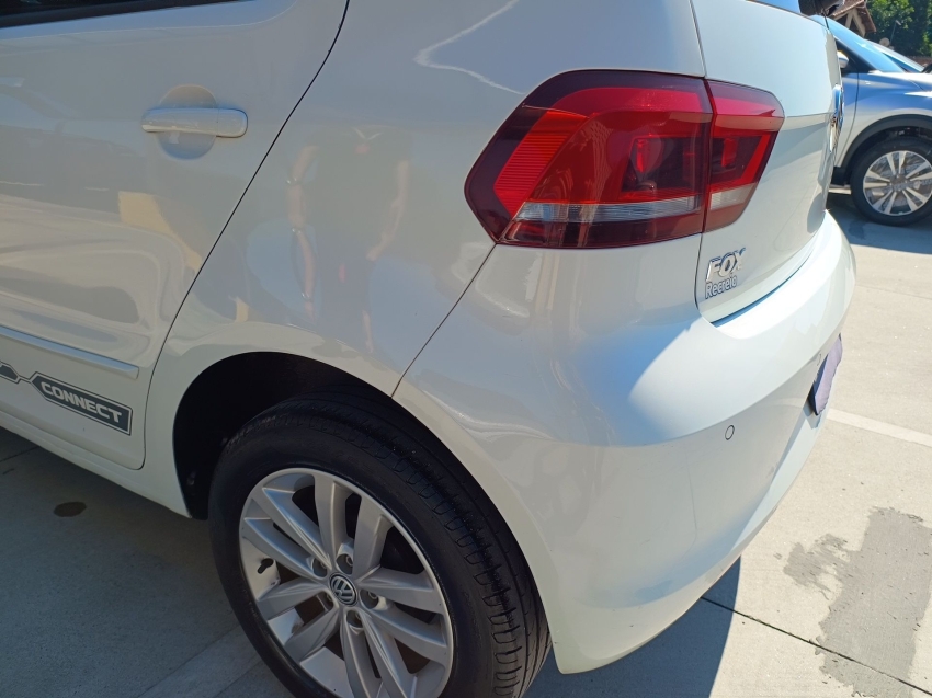 volkswagen fox 1.6 msi total flex connect 4p manual 2020