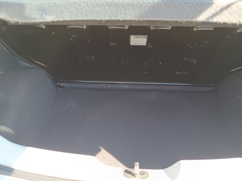 volkswagen fox 1.6 msi total flex connect 4p manual 2020