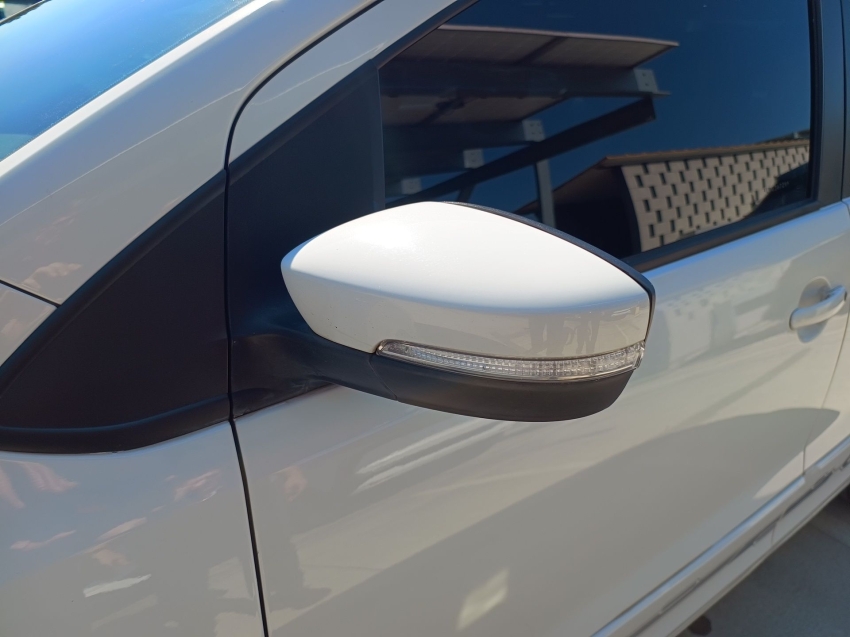 volkswagen fox 1.6 msi total flex connect 4p manual 2020