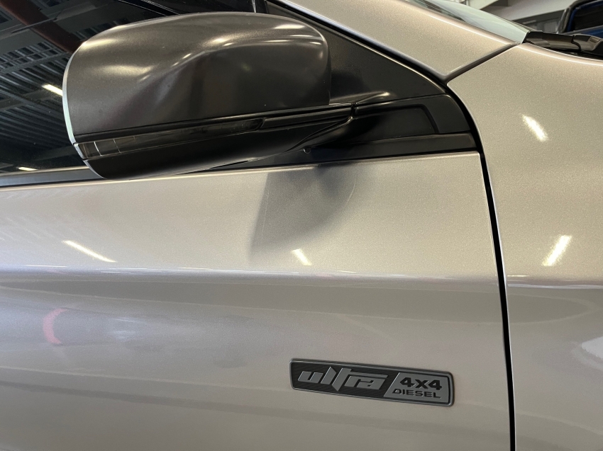 fiat toro 2.0 16v turbo diesel ultra 4wd at9 4p automatico 202213