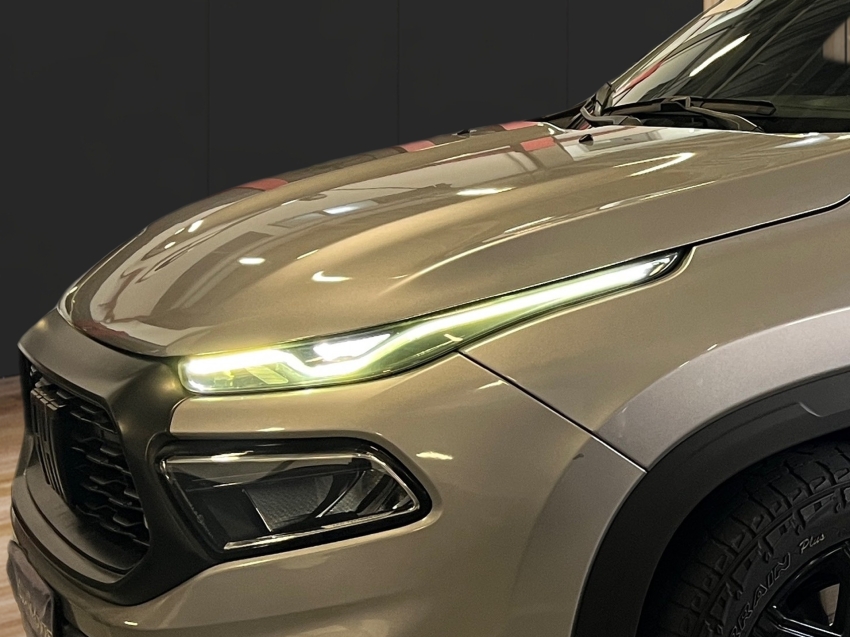 fiat toro 2.0 16v turbo diesel ultra 4wd at9 4p automatico 20224