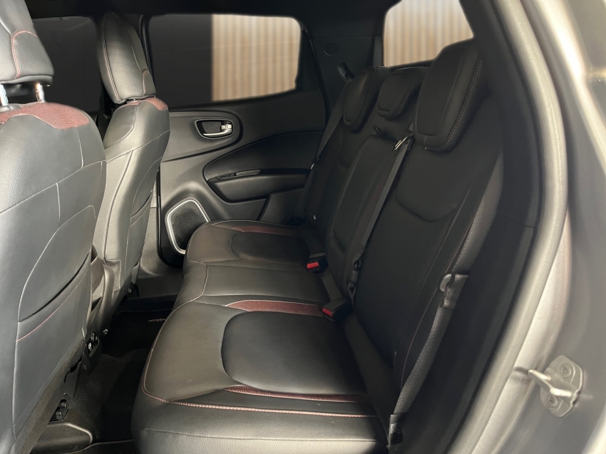 fiat toro 2.0 16v turbo diesel ultra 4wd at9 4p automatico 202210