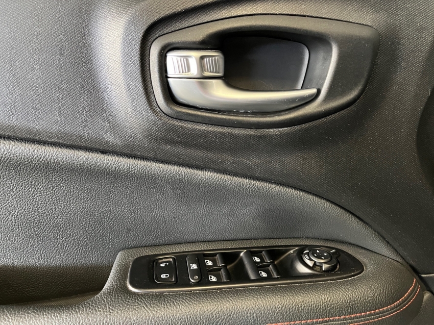 fiat toro 2.0 16v turbo diesel ultra 4wd at9 4p automatico 202214