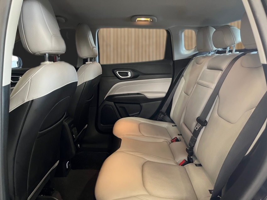 jeep compass 1.3 t270 turbo flex longitude at6 4p automatico 202210