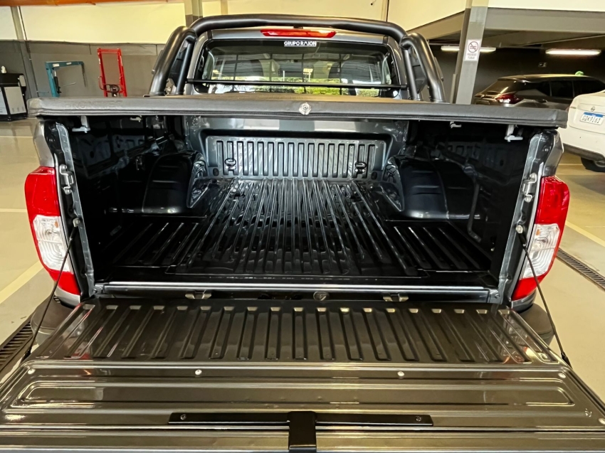 nissan frontier 2.3 16v turbo diesel attack cd 4x4 automatico 2.2 4p 202514