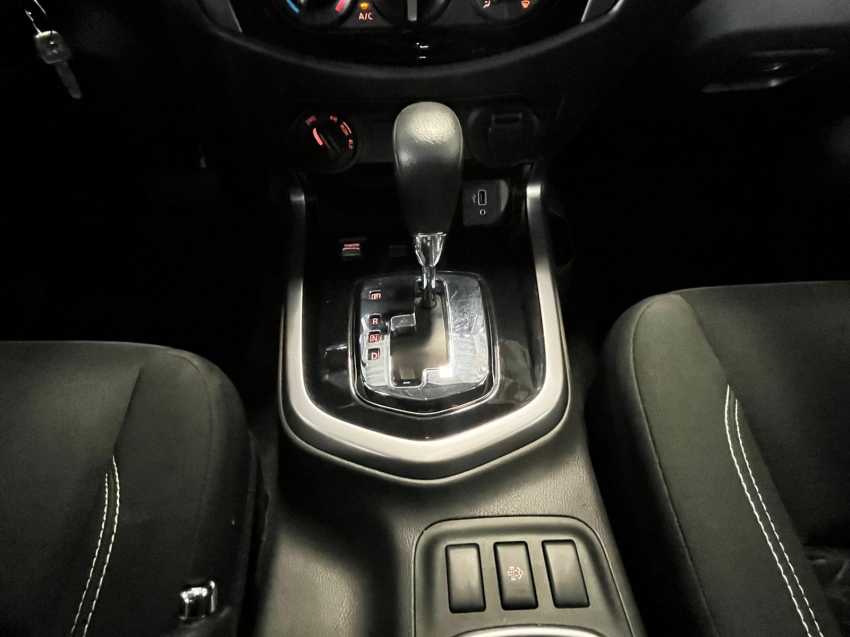 nissan frontier 2.3 16v turbo diesel attack cd 4x4 automatico 2.2 4p 20255