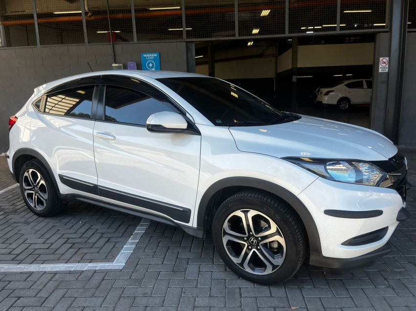 honda hr-v 1.8 16v flex lx 4p automatico 201615