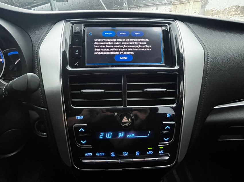 toyota yaris 1.5 16v flex sedan xl plus connect multidrive 4p automatico 20204