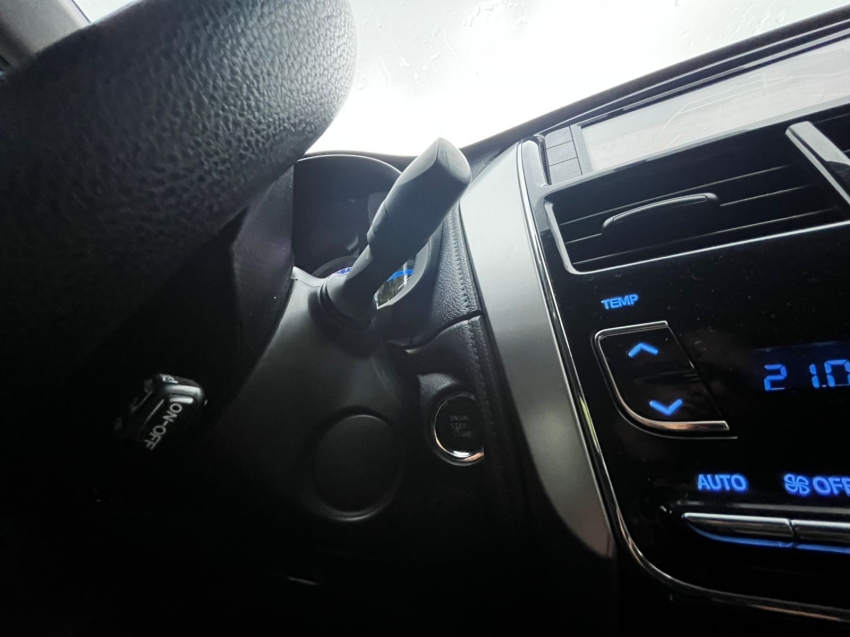 toyota yaris 1.5 16v flex sedan xl plus connect multidrive 4p automatico 202011