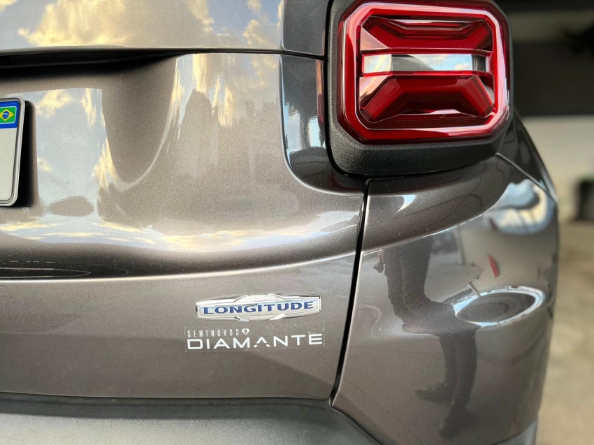 jeep renegade 1.3 t270 turbo flex longitude at6 4p automatico 202520